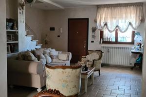 villa a schiera 