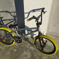 bici BMX wipe