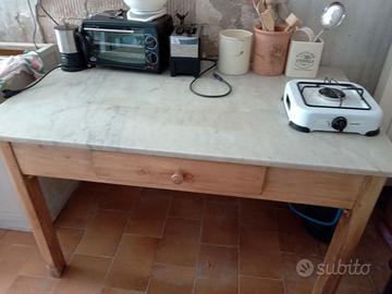 Tavolo toscano