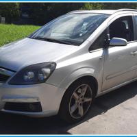 Ricambi Usati OPEL ZAFIRA (A05) 2006