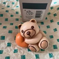 Teddy Berto con cuore Thun