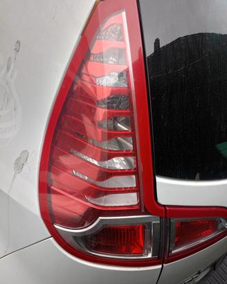 Fanale posteriore sx Renault Scenic III xmode