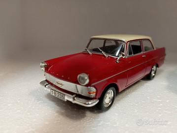 3 modellini vari 1 43 