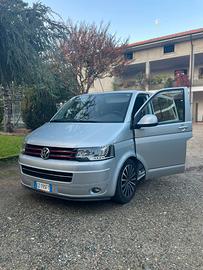 Multivan Volkswagen T5 super accessoriato