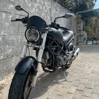 Ducati Monster 750 Dark iscritta Asi