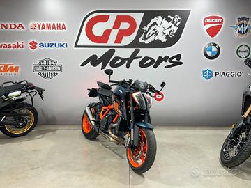 KTM 1290 Super Duke R EVO TECH PACK