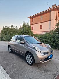 Nissan  cc12bzina A GPL DI CASA 