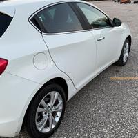 ALFA ROMEO GIULIETTA III 1.6 Jtdm Distinctive E5+