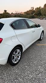 ALFA ROMEO GIULIETTA III 1.6 Jtdm Distinctive E5+