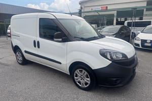 Fiat Doblo Doblò 1.6 MJT 105CV S&S PC-TN Cargo Bus