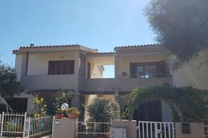 Elegante appartamento al centro di San Teodoro