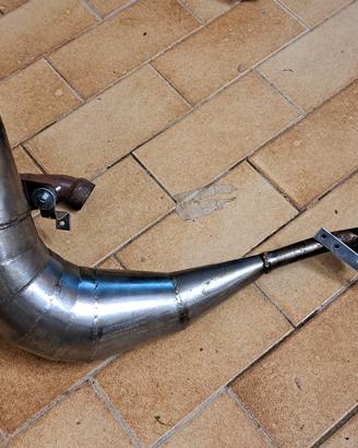 Marmitta per motore AM6
Montata su KSR 50
Perfetta