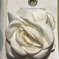 Fermacapelli Stradivarius rose bianche in tessuto