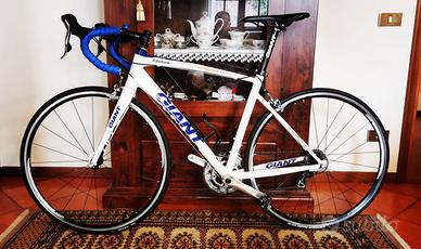 Bici da corsa Giant Defy