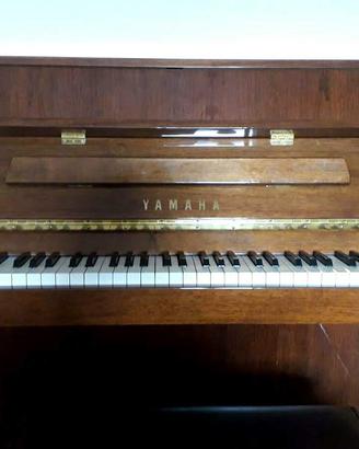 pianoforte YAMAHA