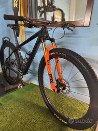 🔥 Trek Procaliber 9.8 FULL CARBON – TOP DI GAMMA