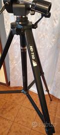 cavalletto per video camere e reflex. 