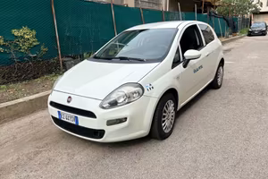 FIAT Punto Van 1.3 MJT 75CV Autocarro 2 posti