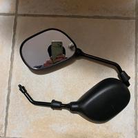 Specchietti per scooter