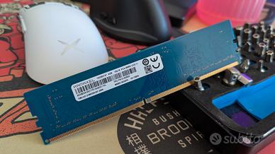 Banco di RAM 4gb ddr4