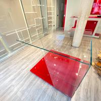 Tavolo espositore in vetro