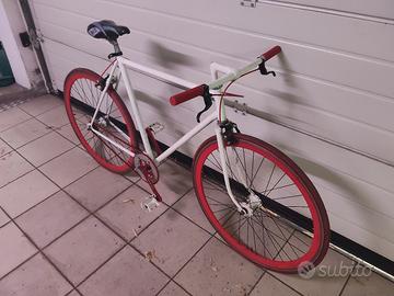 bicicletta fixed 