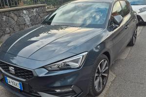 Seat Leon Fr. dsg.Tdi con 900Km.