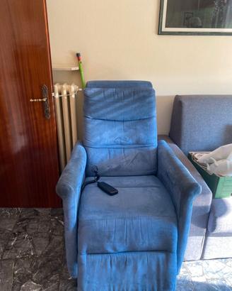 Poltrona reclinabile per anziani