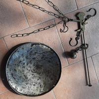 Bilancia antica restaurata 
