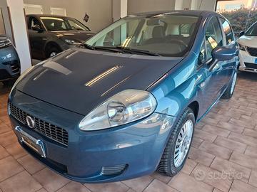 Fiat Grande Punto 5p 1.4 *NEOPATENTATI