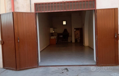 Locale per sviluppo commerciale