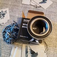 Kit cuscinetti ruota  anteriore Suzuki ,Opel