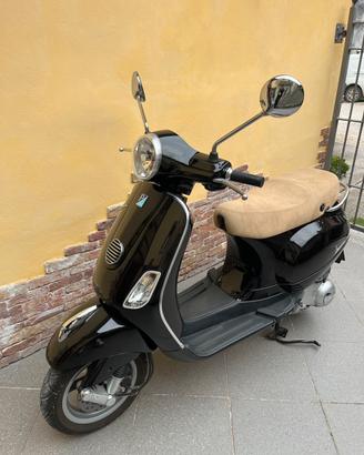 Vespa lx 125 ie