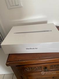 Apple MacBookAir  13" nuovo