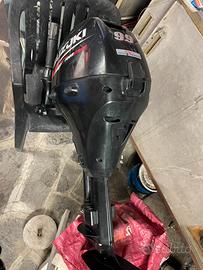 Suzuki 9.9 cavalli 4 tempi