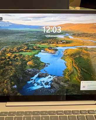 Microsoft Surface Laptop Go 3 256GB 8 RAM