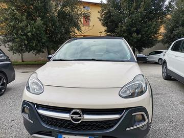 Opel Adam rocks