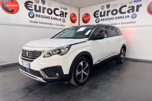 Peugeot 5008 1.6 BHDi 120 CV Neopatentati Allure 0