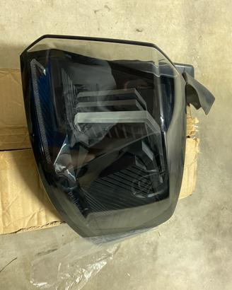 Faro POST. DX (esterno) Peugeot 5008 (II)