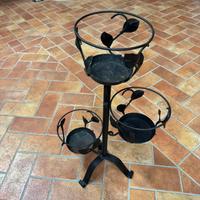 Portavasi in ferro verniciato