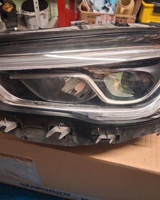 faro anteriore mercedes glc