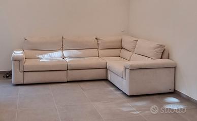 Divano ad angolo Poltrone e Sofa