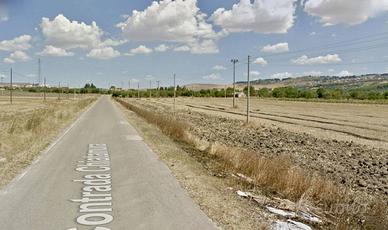 Terreno Con Fabbricato in Contrada Guirro