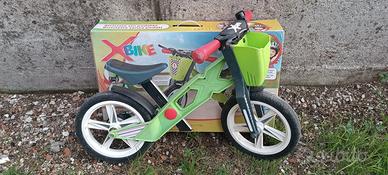 Bicicletta senza pedali