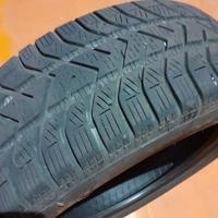 Gomme auto