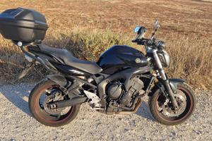 Yamaha FZ6 S2 600