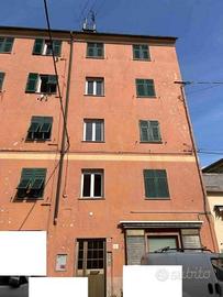 Immobile in asta di 112 m² con 3 locali a Genova