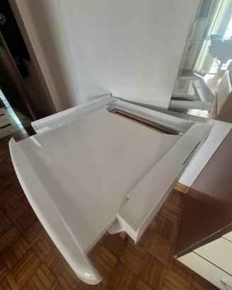 kit di sovrapposizione lavatrice e asciugatrice
