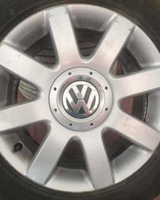 GOMME PIÙ CERCHI IN LEGA VOLKSWAGEN 