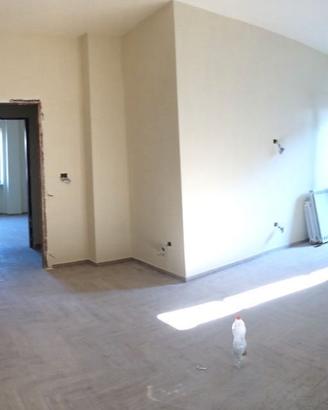 App 3 vani 1° piano con terrazzo via signorelli